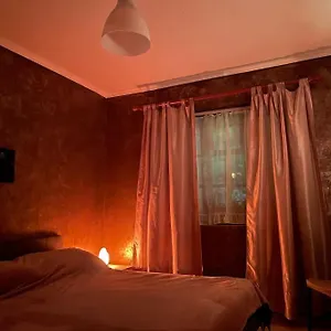 Apartamento Cozy Old Train Station, Tirana
